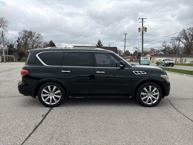 Infiniti QX56 4WD 2012