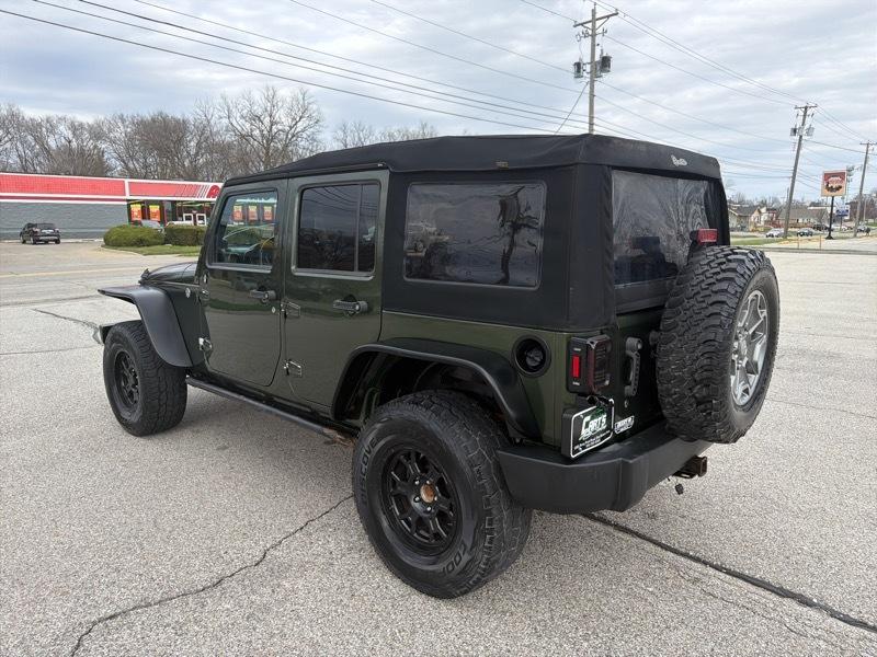 Jeep Wrangler Unlimited Sahara 4WD 2007