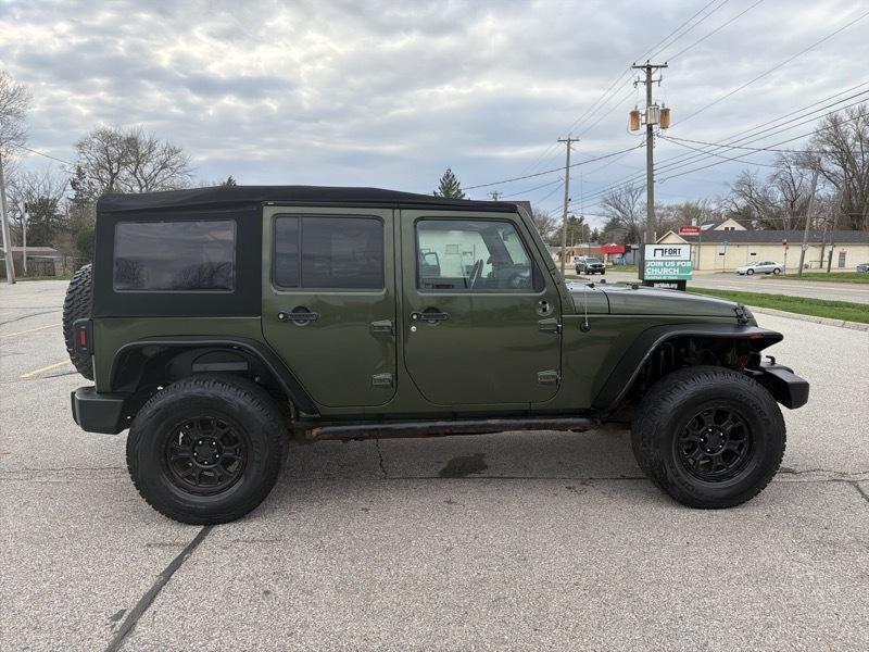 Jeep Wrangler Unlimited Sahara 4WD 2007