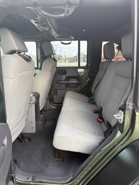 Jeep Wrangler Unlimited Sahara 4WD 2007