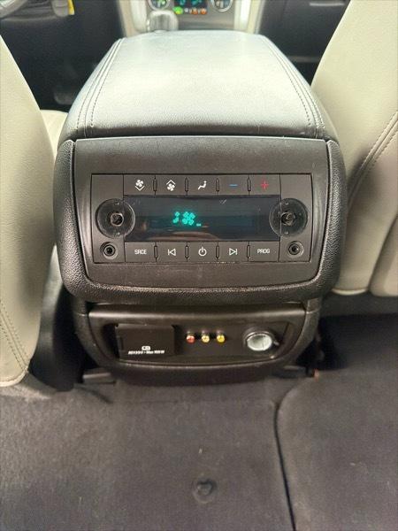 Chevrolet Traverse LTZ AWD 2012