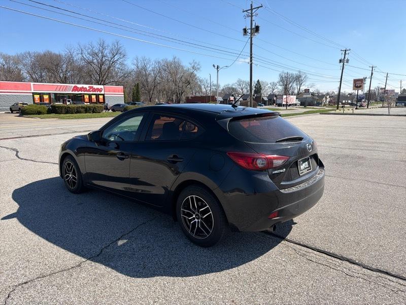 Mazda MAZDA3 i Sport AT 5-Door 2014