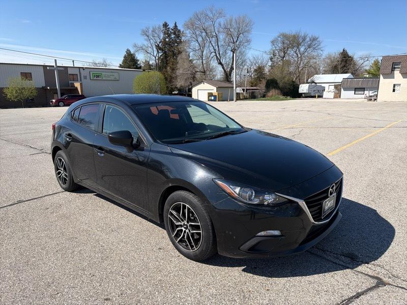 Mazda MAZDA3 i Sport AT 5-Door 2014