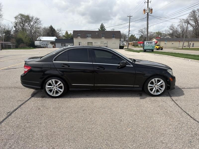 Mercedes-Benz C-Class C300 4MATIC Sport Sedan 2010