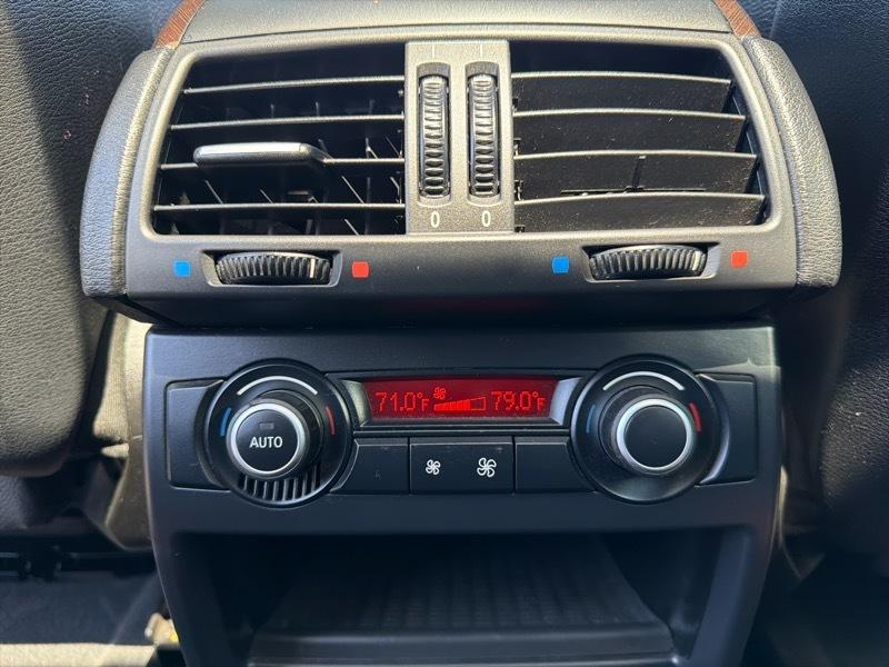 BMW X5 xDrive35i 2011