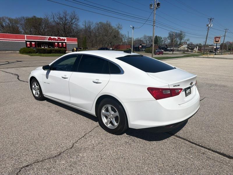 Chevrolet Malibu LS 2018