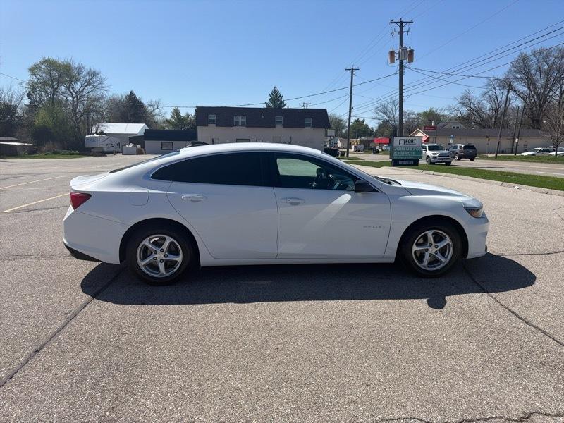 Chevrolet Malibu LS 2018