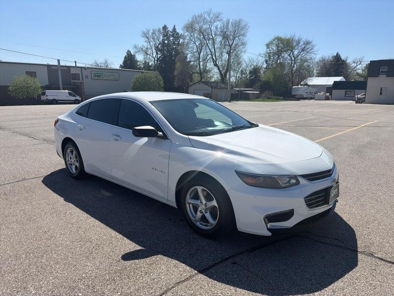 Chevrolet Malibu LS 2018