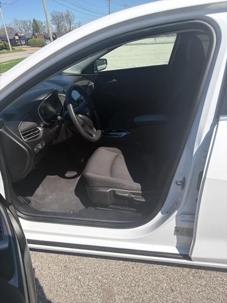 Chevrolet Malibu LS 2018