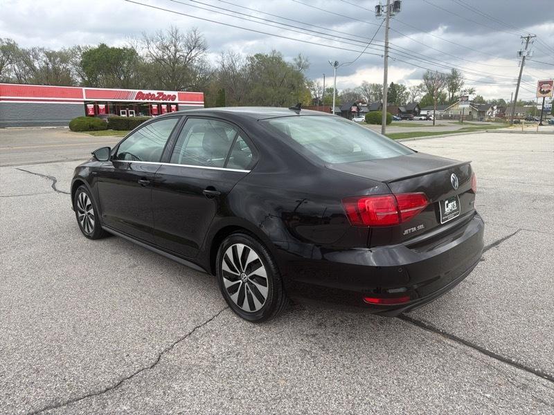 Volkswagen Jetta Hybrid SEL Premium 2016