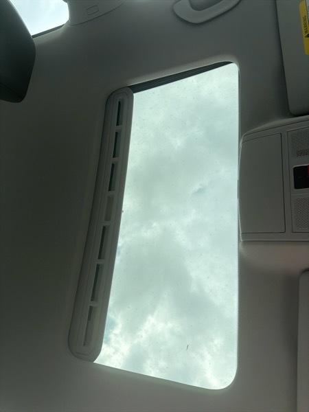 Volkswagen Jetta Hybrid SEL Premium 2016