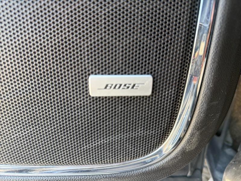 GMC Yukon SLT 4WD 2015