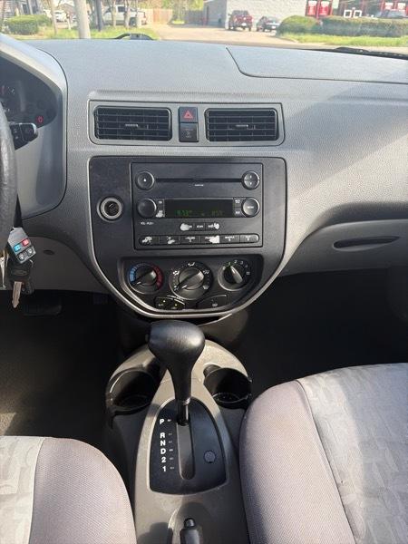 Ford Focus ZX4 S 2005