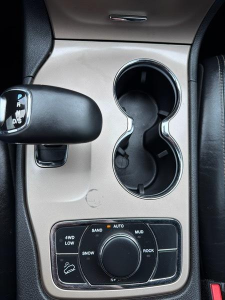 Jeep Grand Cherokee Limited 4WD 2015