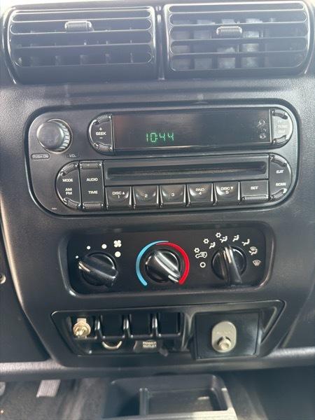 Jeep Wrangler SE 2005