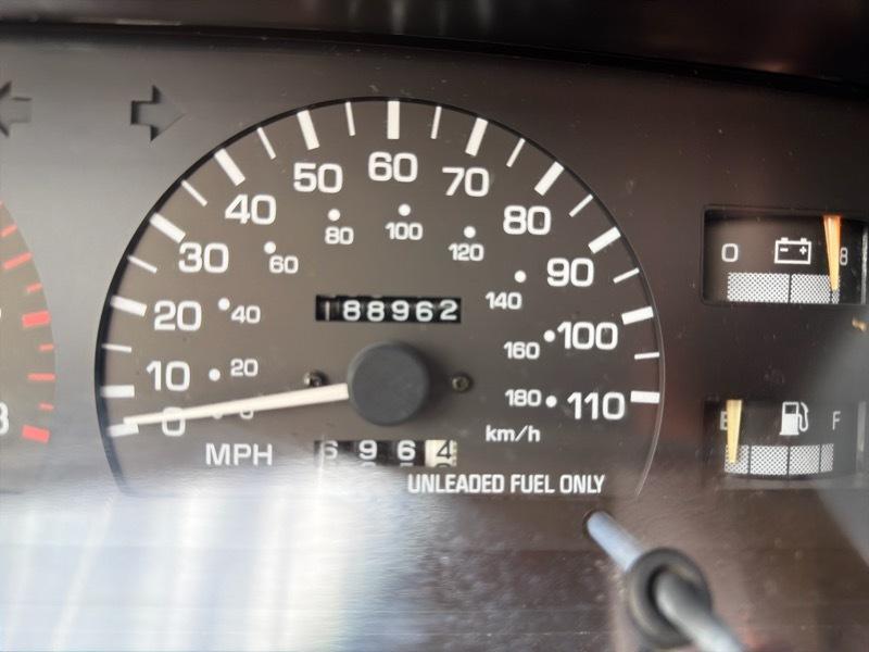 Toyota 4Runner SR5 V6 4WD 1995