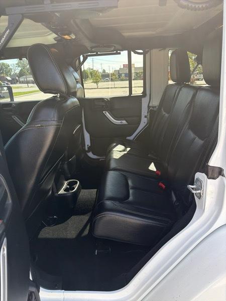 Jeep Wrangler Unlimited Rubicon 4WD 2014