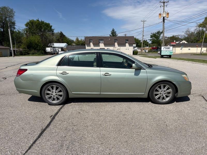 Toyota Avalon Limited 2006