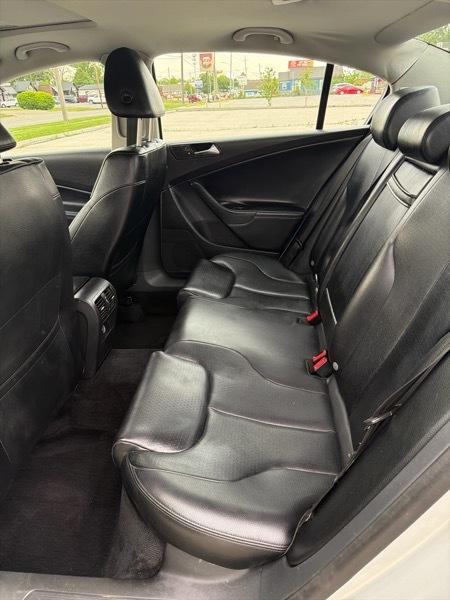Volkswagen Passat Komfort 2010