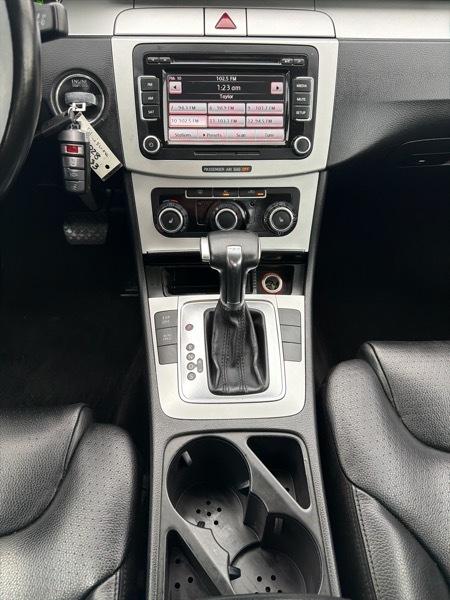 Volkswagen Passat Komfort 2010