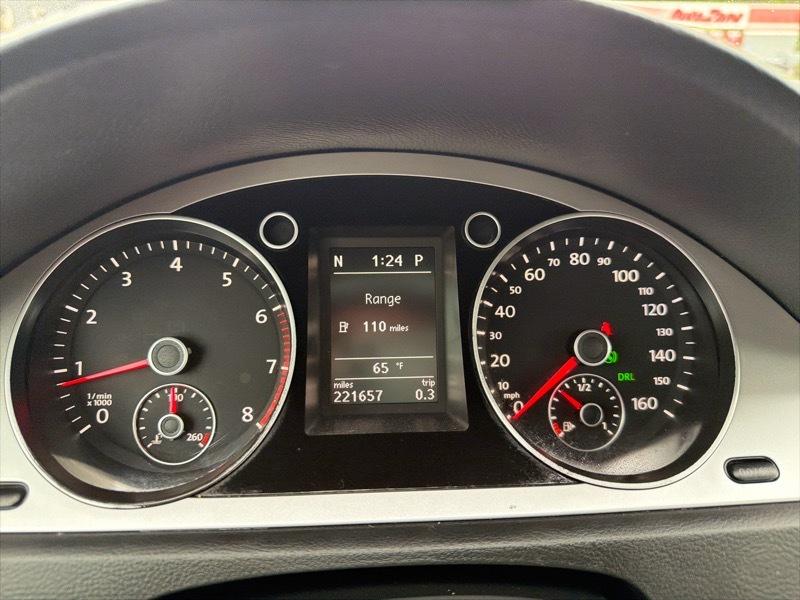 Volkswagen Passat Komfort 2010