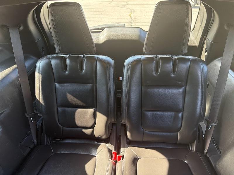 Ford Explorer XLT 4-Door 4WD 2013