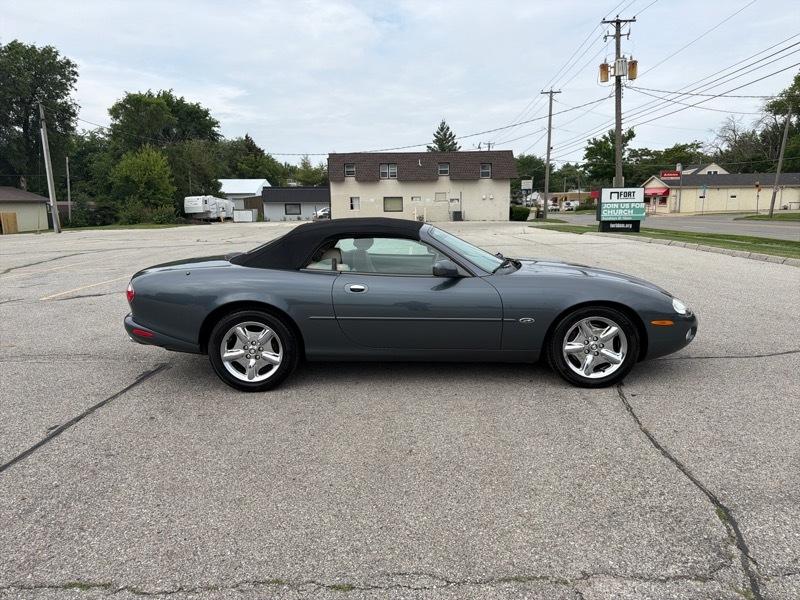 Jaguar XK-Series XK8 Convertible 2001