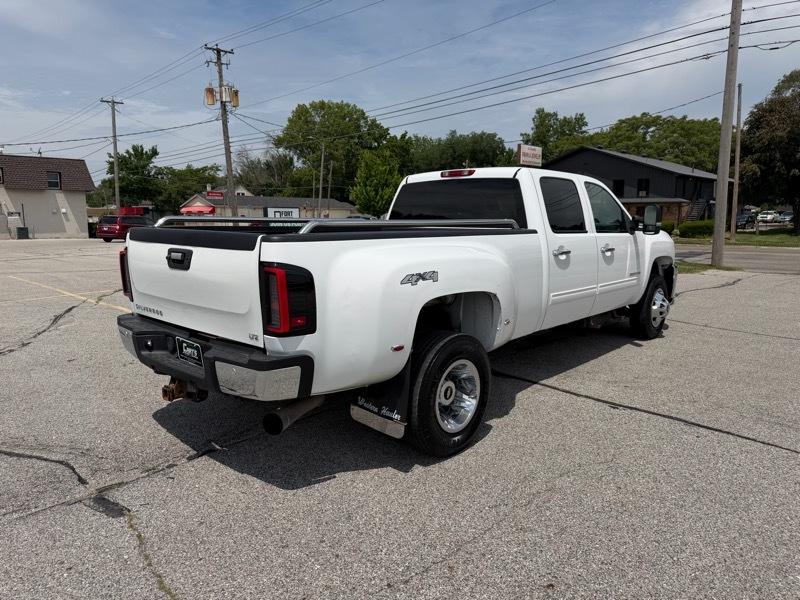 Chevrolet Silverado 3500HD LTZ Crew Cab  4WD 2011