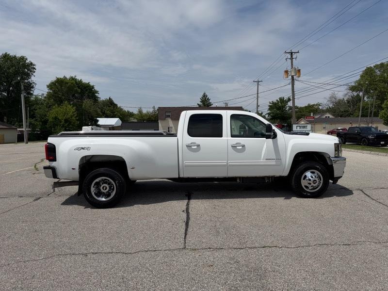 Chevrolet Silverado 3500HD LTZ Crew Cab  4WD 2011