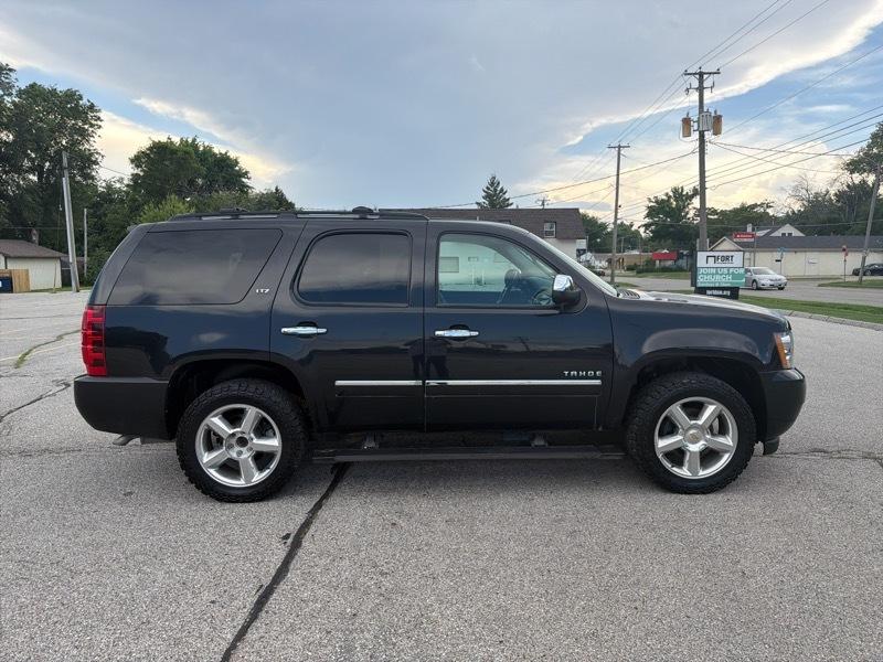Chevrolet Tahoe LTZ 4WD 2012