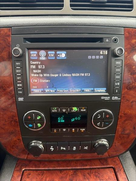 Chevrolet Tahoe LTZ 4WD 2012