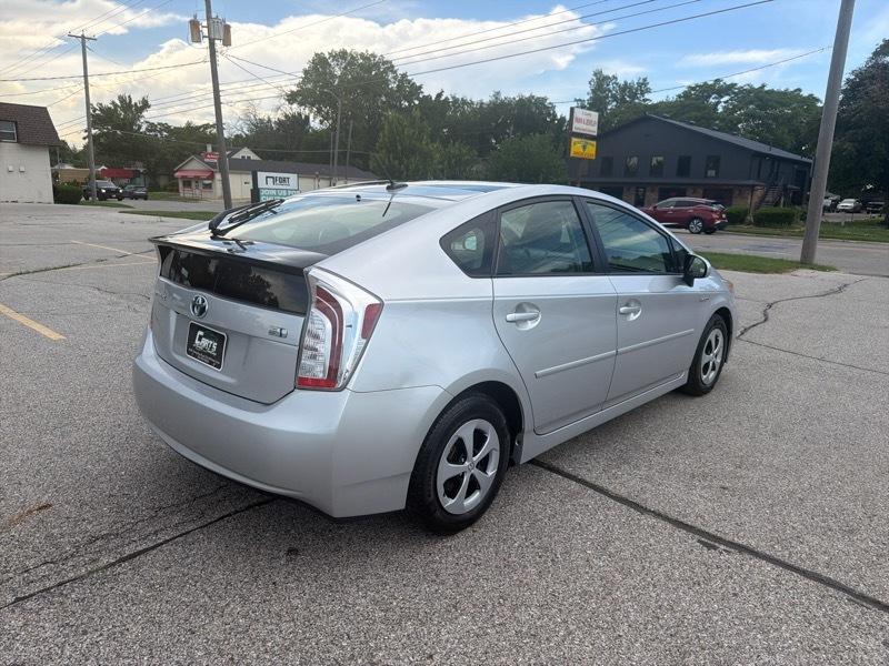 Toyota Prius Prius V 2012