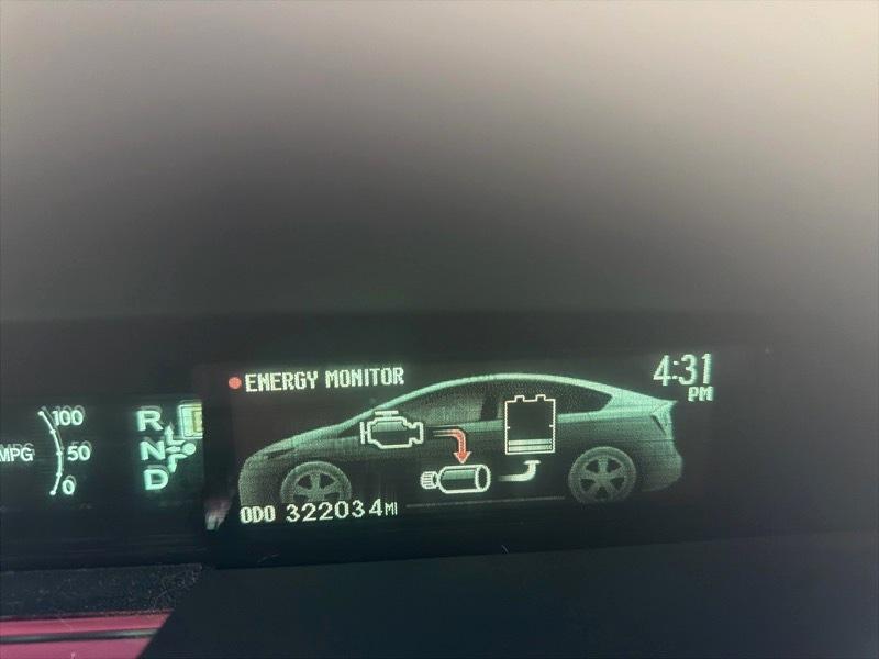 Toyota Prius Prius V 2012