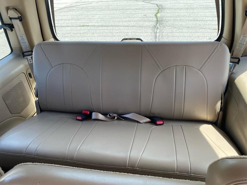 Ford Expedition Eddie Bauer 4WD 2001