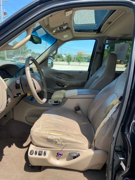 Ford Expedition Eddie Bauer 4WD 2001