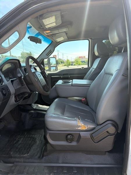 Ford F-350 SD Lariat SuperCab Long Bed DRW 4WD 2013