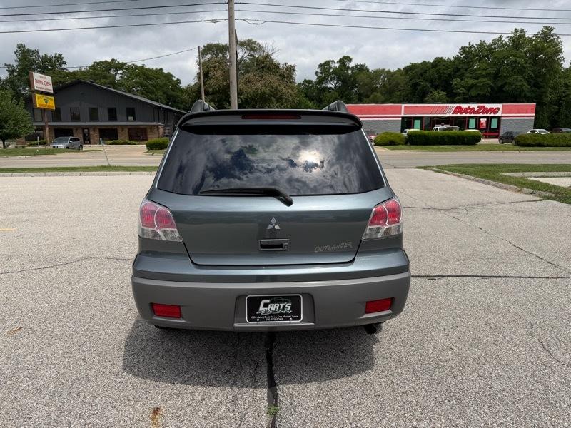 Mitsubishi Outlander XLS 2WD 2003