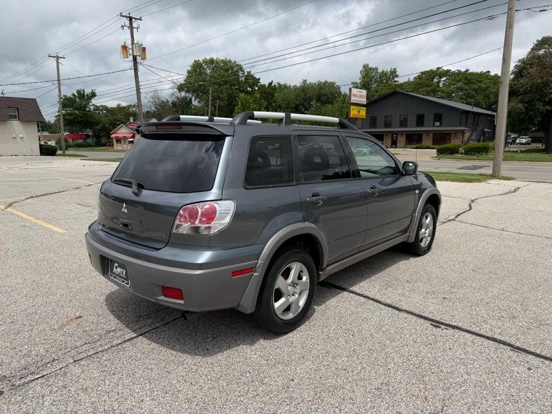 Mitsubishi Outlander XLS 2WD 2003