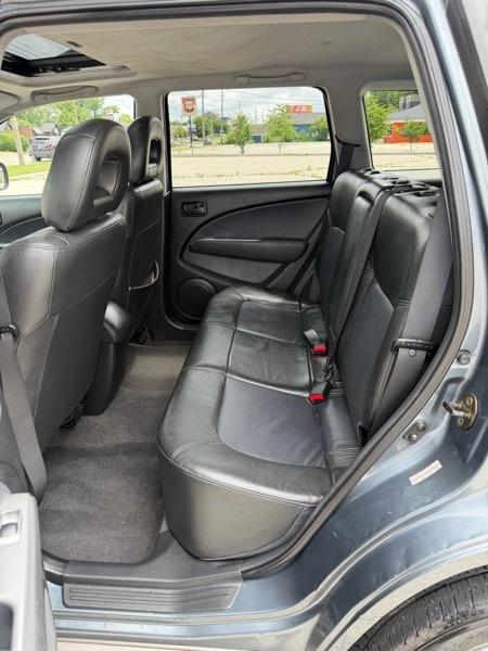 Mitsubishi Outlander XLS 2WD 2003