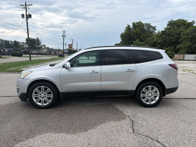 Chevrolet Traverse 1LT FWD 2013