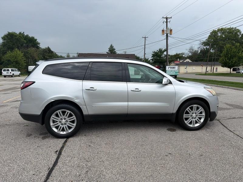 Chevrolet Traverse 1LT FWD 2013