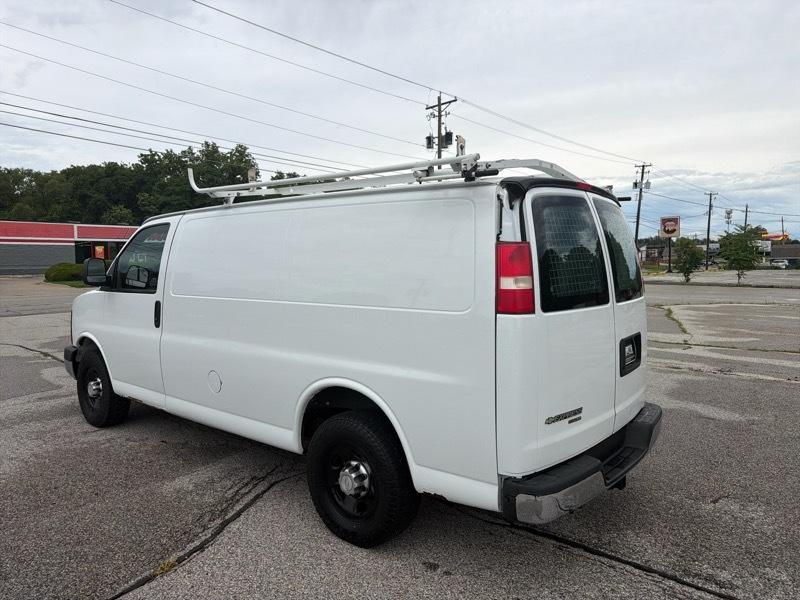 Chevrolet Express 3500 Cargo 2013