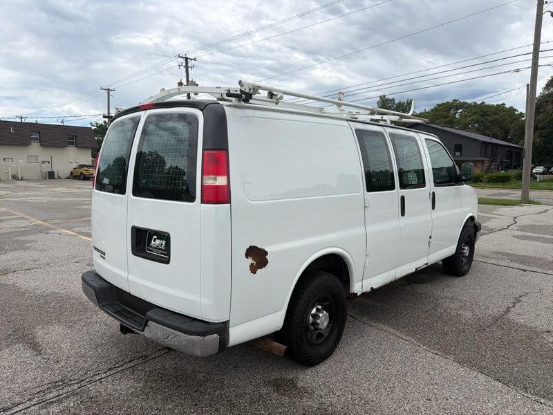 Chevrolet Express 3500 Cargo 2013