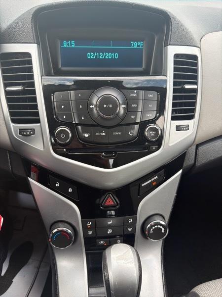 Chevrolet Cruze LS Auto 2014