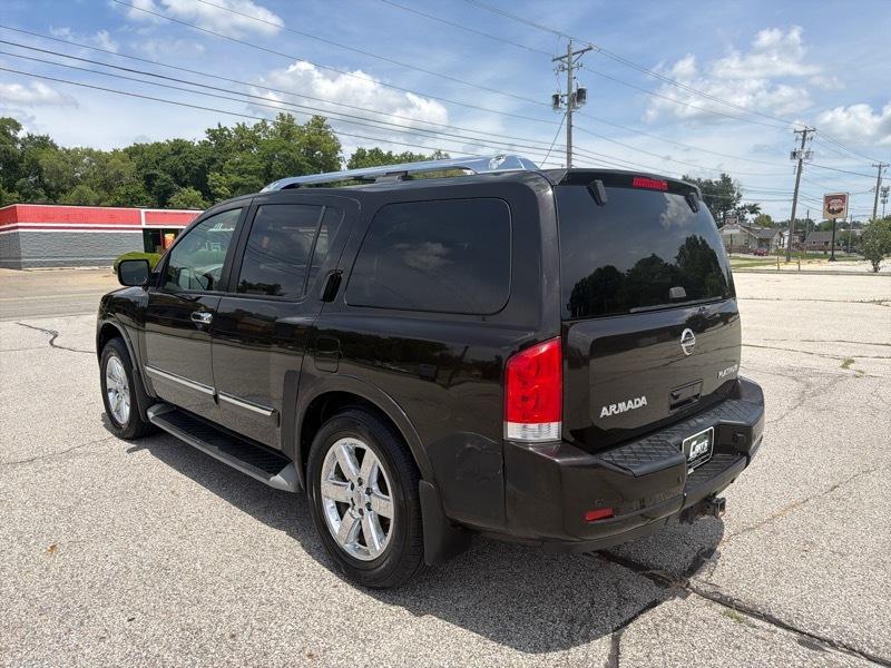 Nissan Armada SL 4WD 2012