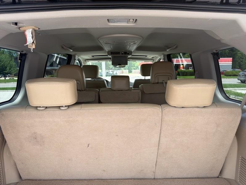 Nissan Armada SL 4WD 2012