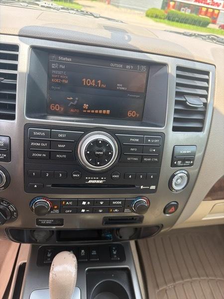 Nissan Armada SL 4WD 2012