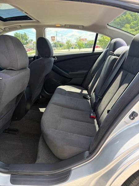 Nissan Altima 2.5 S 2010