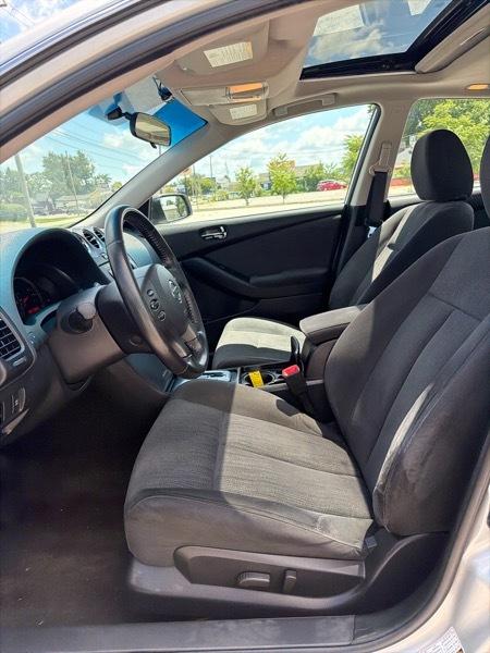 Nissan Altima 2.5 S 2010