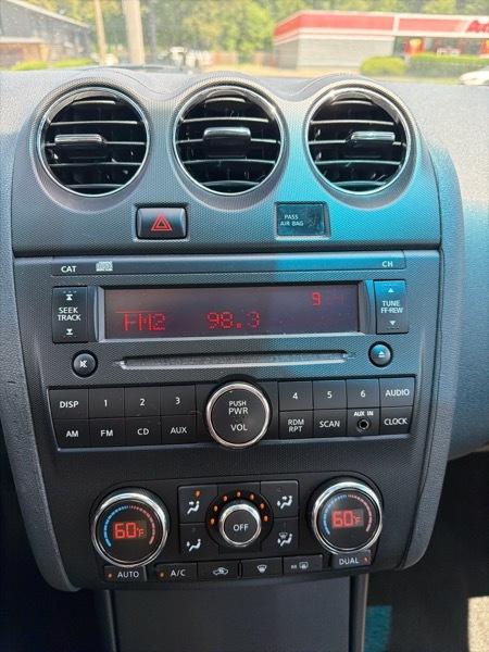 Nissan Altima 2.5 S 2010